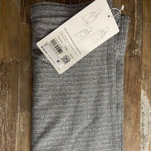 Lululemon Vinyasa Scarf